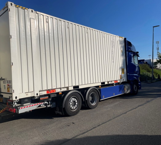 Afbeelding van een verhuiswagen van SlaOpBijHenneken.